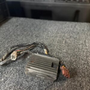 Spanningsregelaar Piaggio MP3 400 / 500 – Laadregelaar OEM Kwaliteit