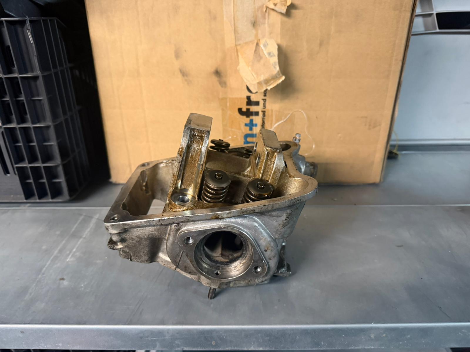 Gebruikte Cilinderkop Piaggio MP3 500 / Beverly 500 – ABS Model (Complete Kop, Ongecontroleerd) - Afbeelding 4