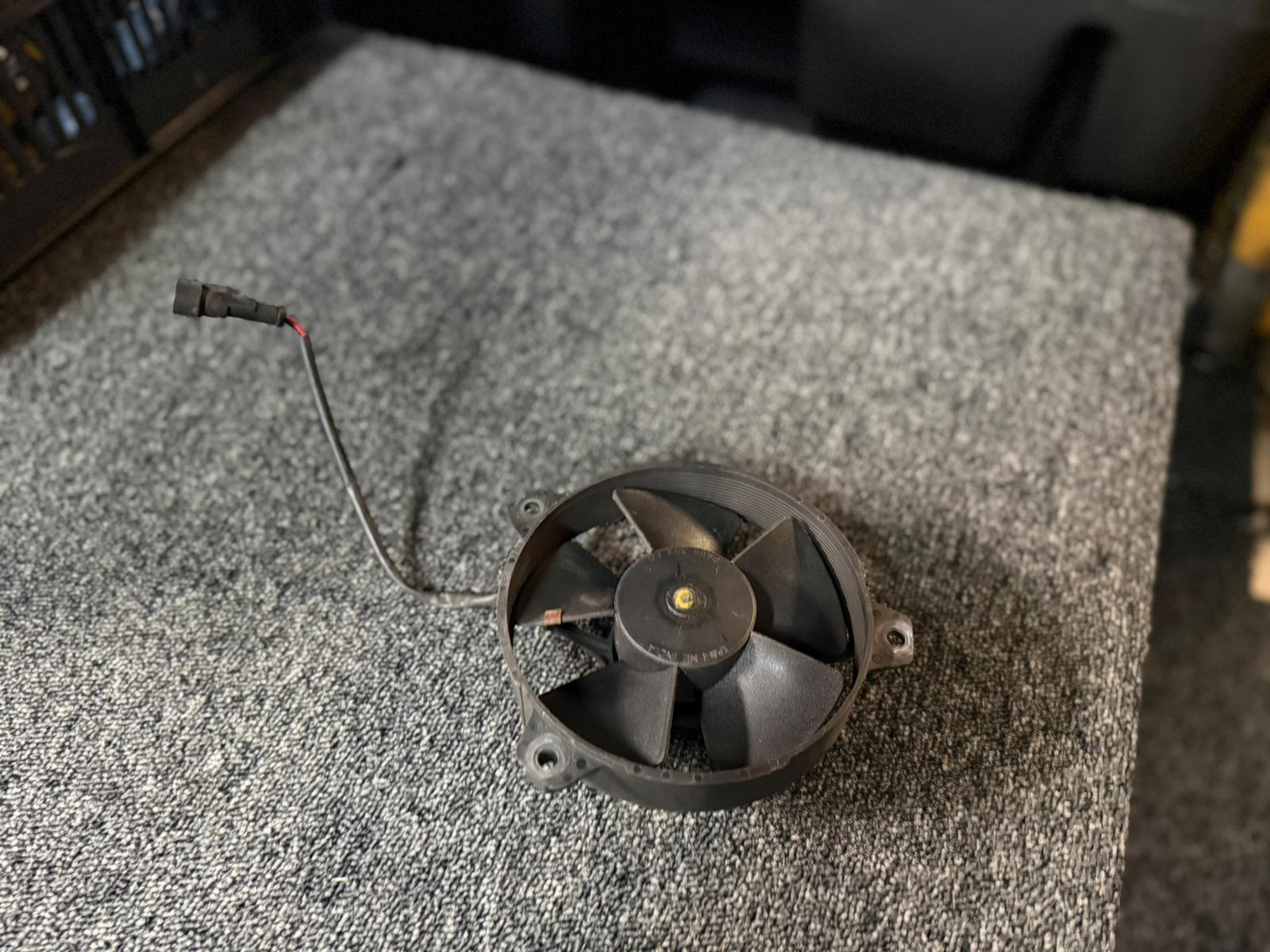 Originele Koelvin Piaggio MP3 Yourban / 300 HPE – Gebruikt & Werkend