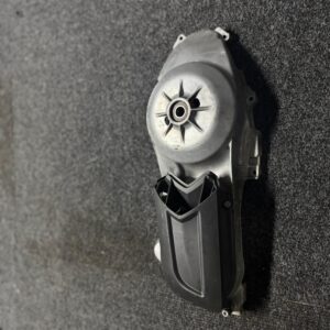 Originele Carterdeksel Piaggio 300 – Gebruikt & In Goede Staat